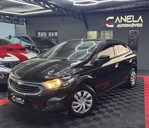 CHEVROLET ONIX 1.4 MPFI LT 8V FLEX 4P MANUAL CHEVROLET ONIX 1.4 MPFI LT 8V FLEX 4P MANUAL